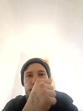 Andreas2335 online show from January 2026 09:56:01 AM