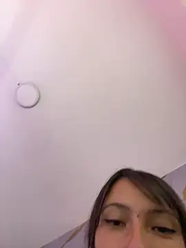 Michelle ec online show from April 2026 07:31:02 PM