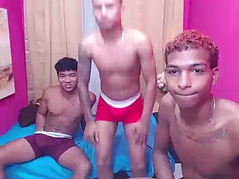 hugecock black online show from January 2026 07:08:02 PM