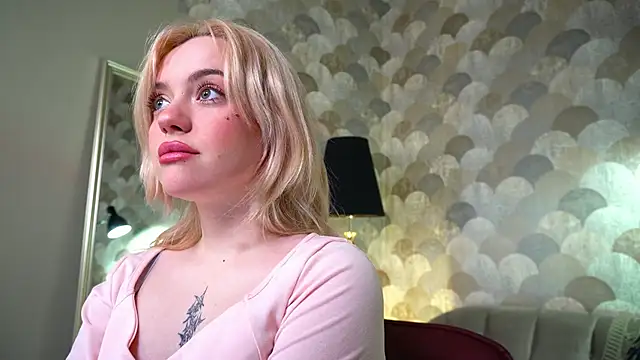 SilentObsession online show from January 2026 03:48:02 PM