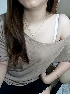 ChanChanLy online show from April 2026 03:31:01 PM