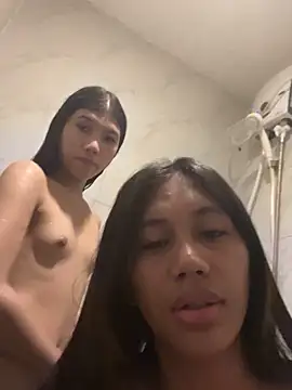 bigmeatcock luna online show from June 2026 01:44:01 PM