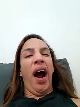 ofjuliaa online show from March 2026 07:13:02 AM