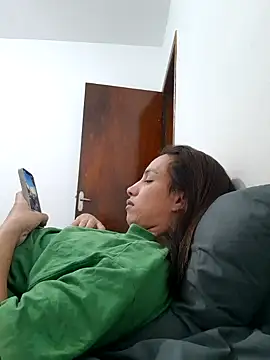 ofjuliaa online show from June 2026 06:36:02 AM