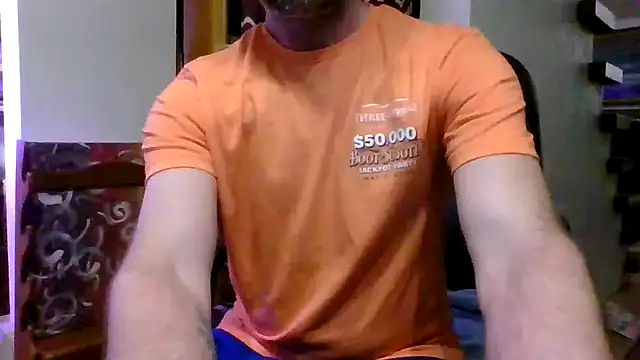 Snapshot of controlmyhole chatting on June 2026 07:17:01 AM controlmyhole online show from June 2026 07:17:01 AM