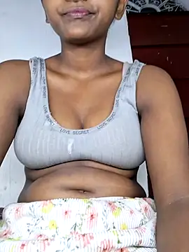 Royal-girl78 online show from May 2026 04:34:02 PM