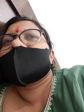 piryasharma005 online show from April 2026 07:48:01 PM