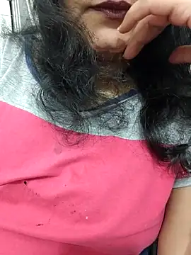 piryasharma005 online show from April 2026 08:40:02 AM