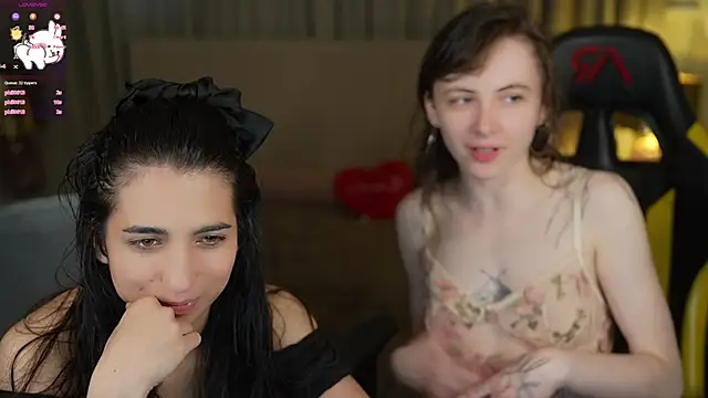 Snapshot of Orly_flame chatting on May 2026 06:42:02 PM Orly flame online show from May 2026 06:42:02 PM