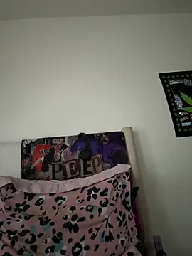 Tamiii420 online show from May 2026 11:10:02 PM