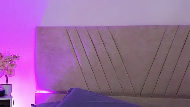 DulceRouss  online show from March 2026 11:49:02 AM