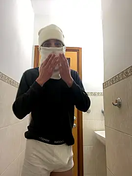 petiteyanel online show from January 2026 01:19:01 AM