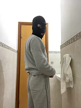 petiteyanel online show from February 2026 11:12:01 PM