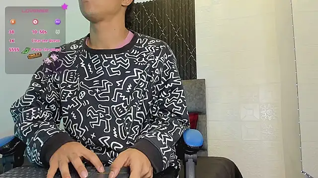 Liamsubtle01 online show from July 2026 11:02:01 AM