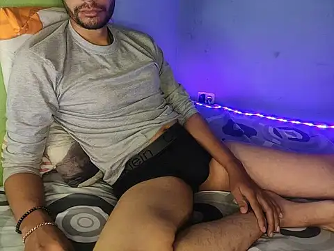 Taylor Blaze94 online show from January 2026 02:05:02 AM