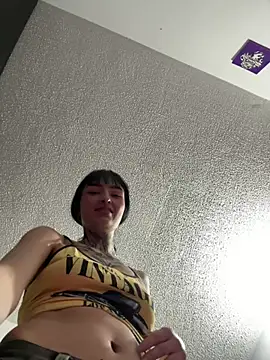 dulce-katt online show from April 2026 05:52:01 AM