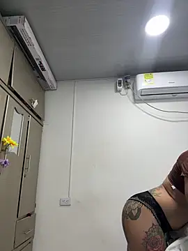 vennuss19 online show from March 2026 12:30:01 PM