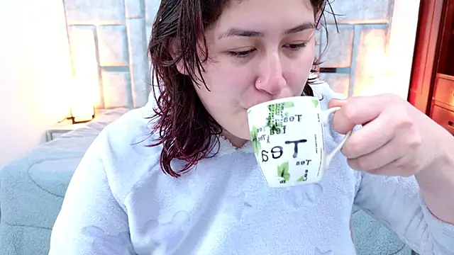 azul veraa online show from February 2026 12:15:02 PM