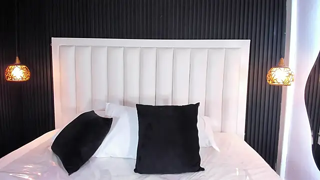 PandoraMiller online show from February 2026 05:29:01 PM