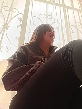 Alejandra N online show from April 2026 04:12:01 PM