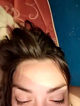 denise2028 online show from April 2026 02:38:02 AM