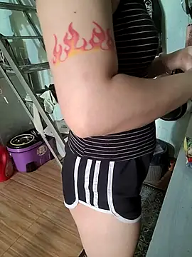 -LunaLust online show from April 2026 02:23:01 AM