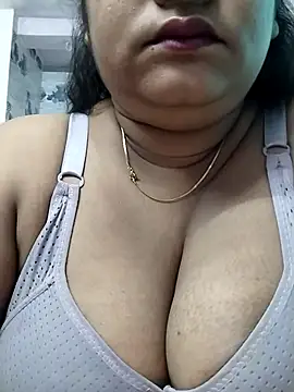 pinkisaha75 online show from July 2026 12:57:01 AM