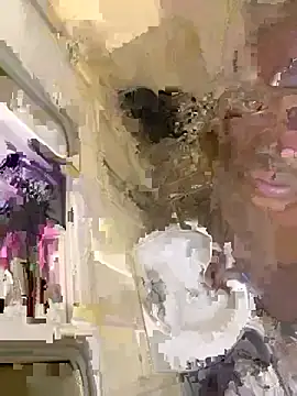 BigAndBeaut online show from April 2026 06:27:01 AM