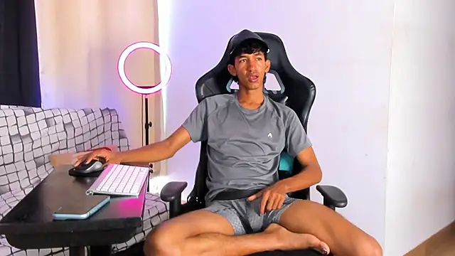 neitan miller  online show from April 2026 12:18:01 PM