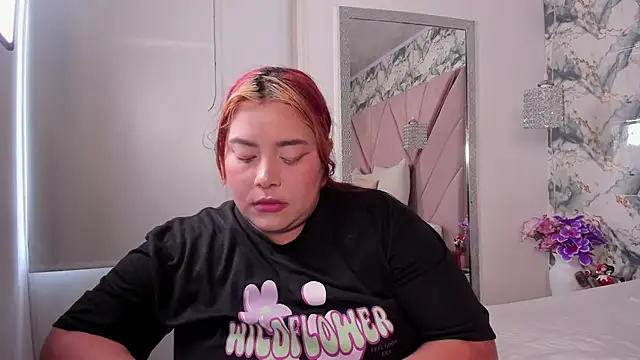 tatikanyx online show from March 2026 01:04:01 PM