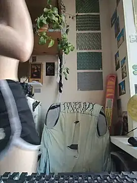 Shy Bamby online show from August 2026 01:46:01 PM