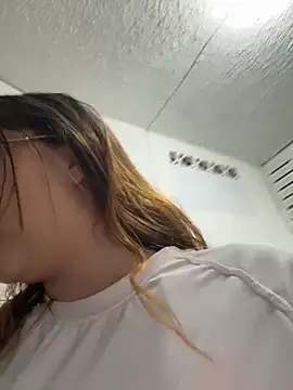 AliciaWhite nt online show from June 2026 12:44:01 AM