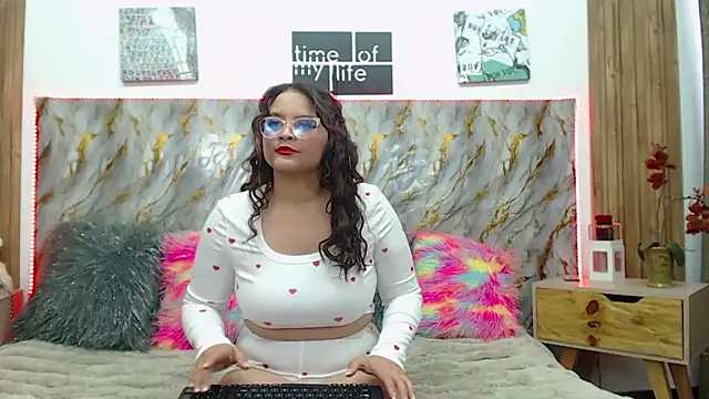 rossyvalbuena online show from June 2026 02:53:01 PM