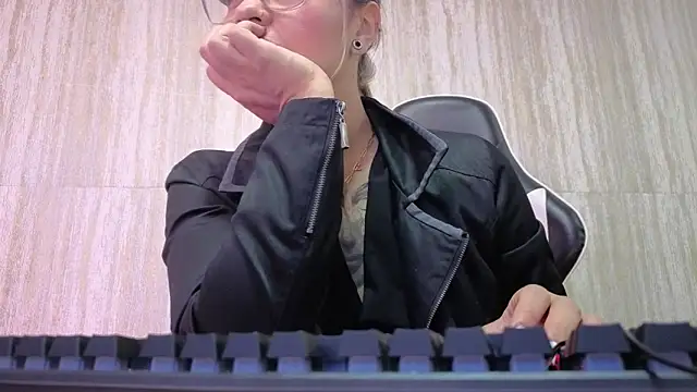 zarcasutra t online show from April 2026 12:53:02 PM