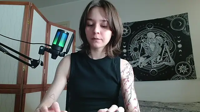 Mysterious Toy online show from February 2026 04:54:02 PM