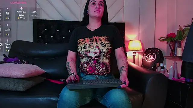 Scaarlett prince online show from March 2026 12:56:02 PM