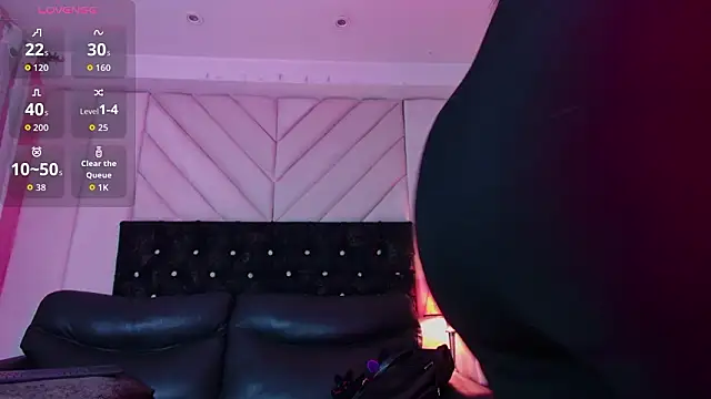 Scaarlett prince online show from March 2026 01:07:02 PM