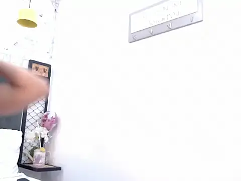 Snapshot of VanessaWaner chatting on January 2026 08:58:01 PM VanessaWaner online show from January 2026 08:58:01 PM