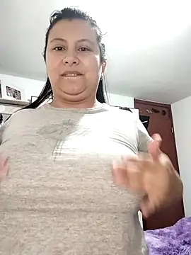 Snapshot of SexyandnaughtyLatinos chatting on February 2026 03:05:02 AM SexyandnaughtyLatinos online show from February 2026 03:05:02 AM