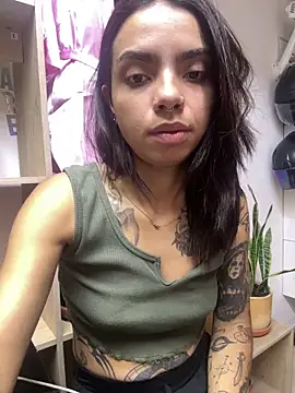 Snapshot of Electra_Darkk chatting on April 2026 04:31:02 PM Electra Darkk online show from April 2026 04:31:02 PM