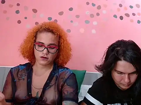 Queen Domme de paus online show from February 2026 02:25:01 PM