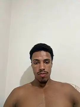 LorenzoBlack27 online show from April 2026 09:48:02 PM