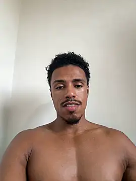 LorenzoBlack27 online show from April 2026 07:37:01 PM