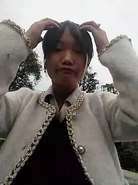 Hina2xx online show from January 2026 03:00:02 AM