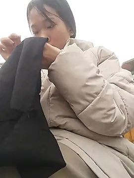 Hina2xx online show from February 2026 06:51:01 AM