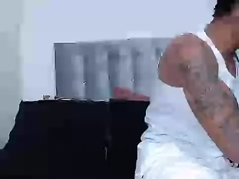 joelgarretx online show from March 2026 07:31:01 PM