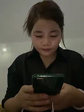 Benguyet6868 online show from March 2026 05:00:01 AM