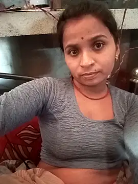 Snapshot of Hirdesh_sahu chatting on May 2026 05:38:01 AM Hirdesh sahu online show from May 2026 05:38:01 AM