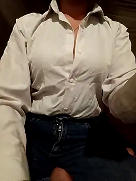 hoahong2 online show from March 2026 06:03:01 AM