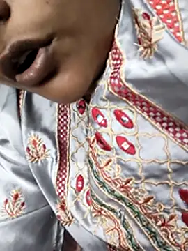 Desi Nil pori online show from April 2026 04:48:01 PM